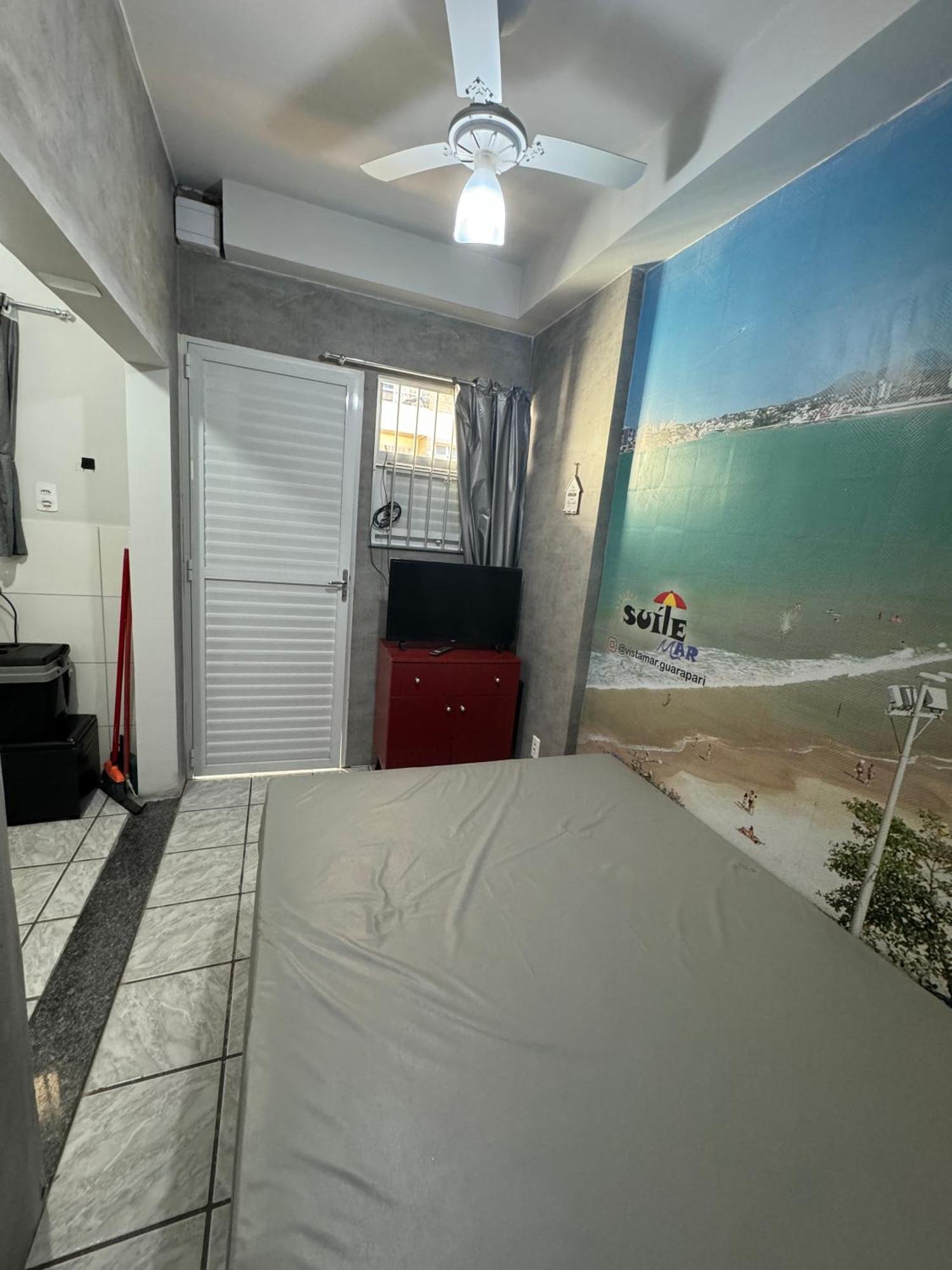 Suíte Mar - Praia do Morro - prédio frente Mar com elevador, atravessou a avenida, já está na Praia - com garagem - internet Guarapari Exterior foto